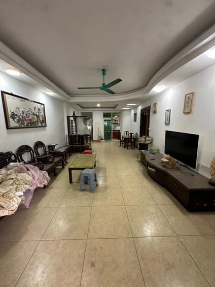 北京书香庭4室2厅126平低楼层/共9层