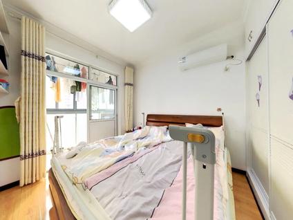 北京华鼎丽都国际2室2厅69.52平低楼层/共27层