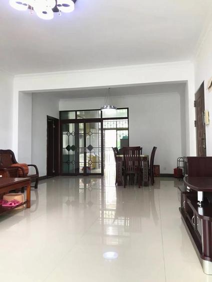 北京碧翠园(台山)3室2厅126.41平中楼层/共8层