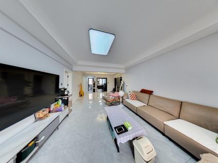 北京御笔华庭3室2厅125.34平高楼层/共11层