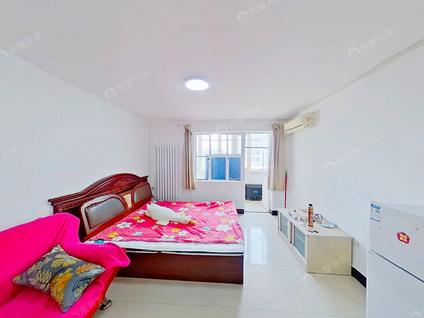 北京水月院1室1厅42.37平高楼层/共6层