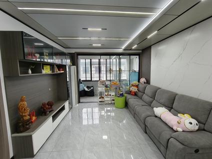 北京镇南新邨3室2厅108平高楼层/共5层