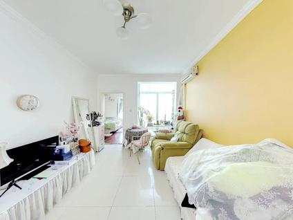 上海万邦都市花园1室1厅54.7平中楼层/共11层