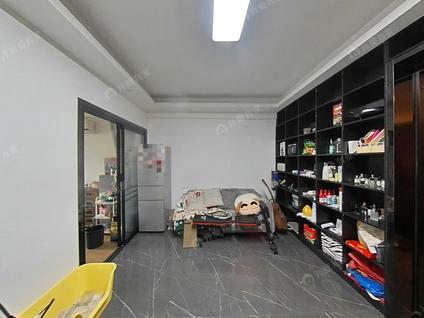 北京保利霞飞郡2室1厅68.95平高楼层/共7层