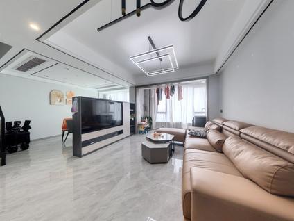 湖州绿城柳岸晓风4室2厅140.1平高楼层/共8层