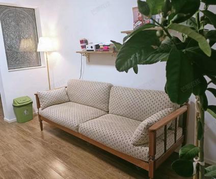 北京颐盛壹号公馆1室1厅65平高楼层/共33层