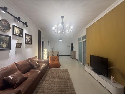 江门兴南小区3室2厅82平中楼层/共10层