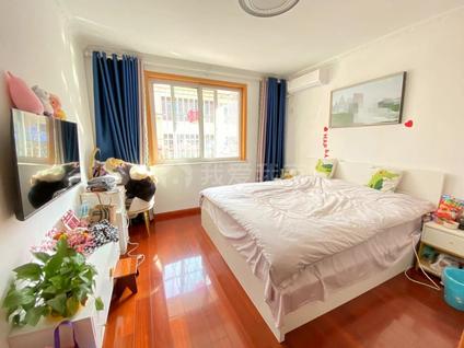 南京合家春天3室2厅87.5平低楼层/共6层