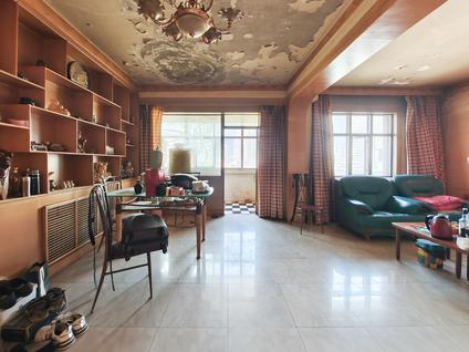 兰州兰州军区颜家沟物业小区3室1厅93平高楼层/共9层