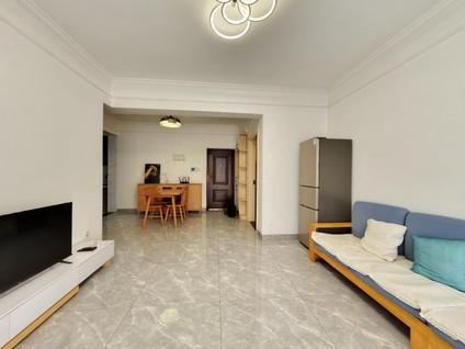 北京现代美居2室2厅78.42平中楼层/共16层