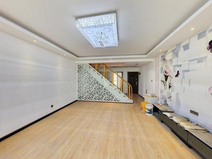 北京水岸花城水半湾4室2厅192.85平中楼层/共5层