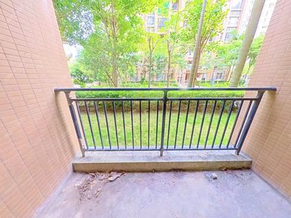 北京珠海港海韵4室2厅120.86平低楼层/共11层