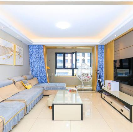 北京鲁能公馆4室2厅145.5平中楼层/共14层