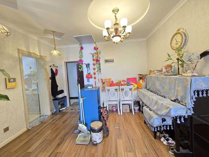 北京信达现代城小区2室1厅92平高楼层/共33层