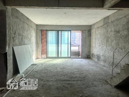 北京海伦湾(四期)4室2厅206平中楼层/共4层