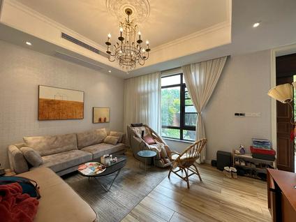 北京中信泰富朱家角新城(观澜府)3室2厅264.69平低楼层/共1层