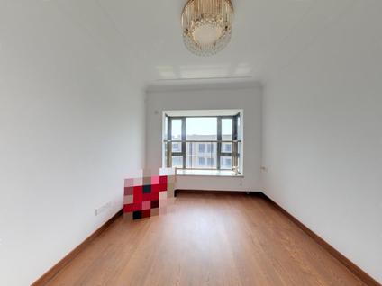 北京松湖悦龙台3室1厅101平低楼层/共23层