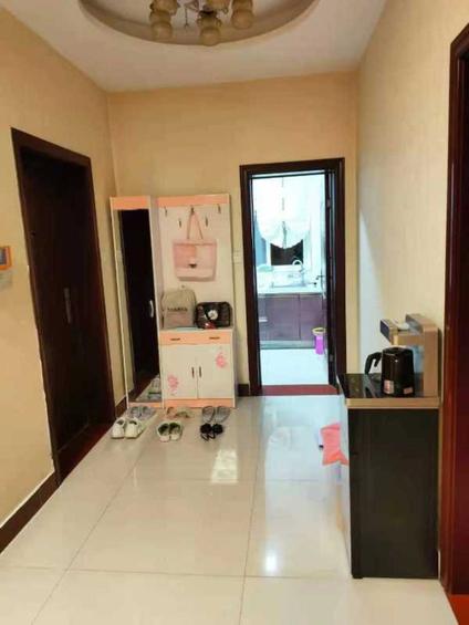 北京新梅苑A区2室2厅80平高楼层/共6层