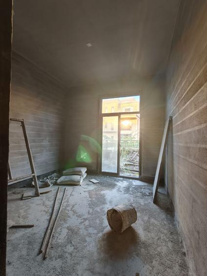 梧州彰泰玫瑰园6室2厅204平低楼层/共3层