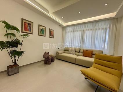 北京春杏路4室2厅115平中楼层/共8层