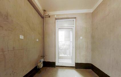 南京凤麟府3室2厅127.72平低楼层/共11层