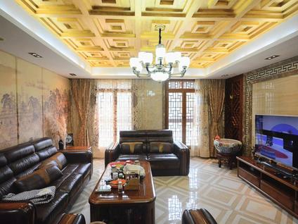 淮安绿地世纪城(一期)5室3厅228.55平低楼层/共3层