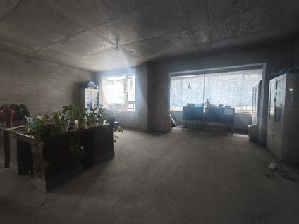 北京品尊尚居8室3厅225平高楼层/共33层