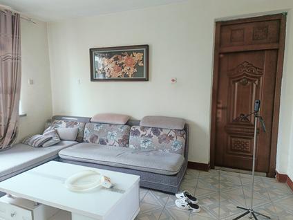 北京公路局家属院(人民路)3室2厅113平高楼层/共5层