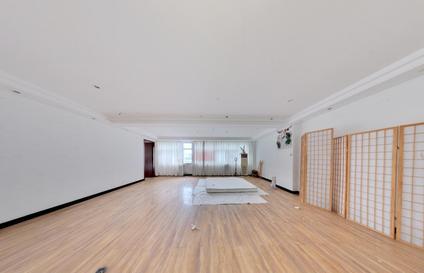 北京珠江怡景3室1厅165.26平低楼层/共18层