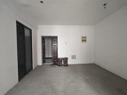 北京东晟家苑3室2厅101平低楼层/共33层