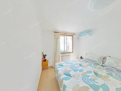 北京海运仓社区3室1厅81.53平低楼层/共6层