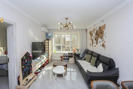 北京荷塘苑2室1厅89平低楼层/共18层