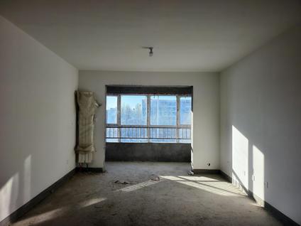 北京凤凰城府邸3室2厅131平低楼层/共18层
