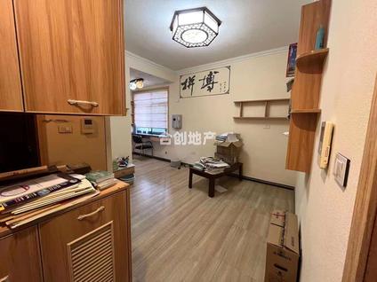 北京百佳宏业商城1室1厅48平低楼层/共18层