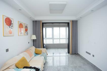 北京保利罗兰春天3室2厅85.82平高楼层/共34层