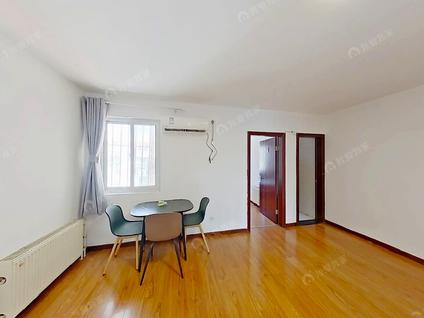 北京竹杆胡同2室1厅68.12平高楼层/共6层