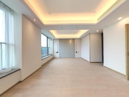 北京翠湖香山(百合苑)5室2厅274.28平高楼层/共37层