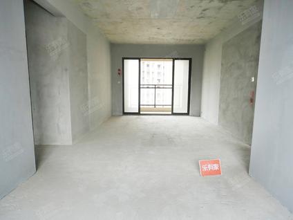 江门美的公园天下3室2厅114平高楼层/共32层