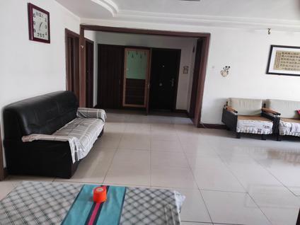 济宁宁建小区3室2厅135平高楼层/共6层