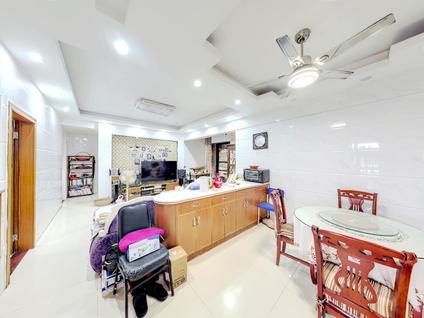 东莞金地格林上院3室2厅92.15平中楼层/共11层