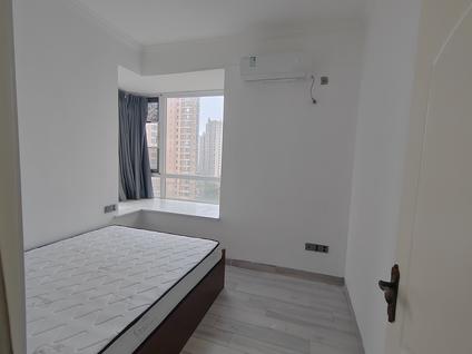 北京中弘西岸首府2室1厅93平中楼层/共19层