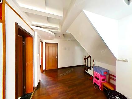 北京胜泰新寓5室2厅163.45平中楼层/共6层