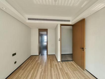 海口仁恒滨江园3室2厅134平高楼层/共22层