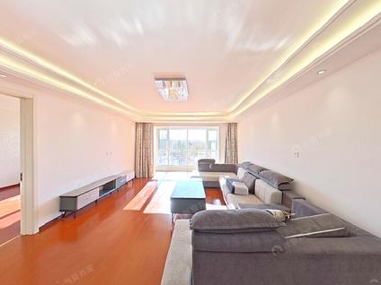 北京中信新城(东区)3室2厅171.3平低楼层/共18层