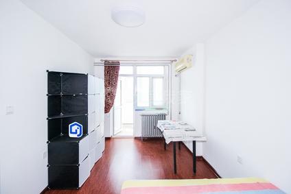 天津机施楼1室1厅24平高楼层/共6层