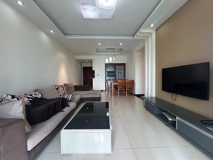 北京绿地翠谷(三期)3室2厅101平中楼层/共32层