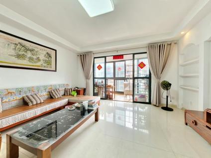 海口枫丹白露4室2厅150平高楼层/共18层