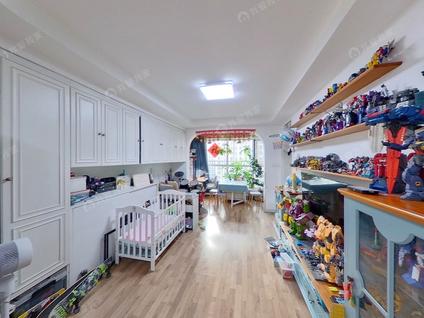 北京华业东方玫瑰(D区)3室2厅95.14平低楼层/共24层