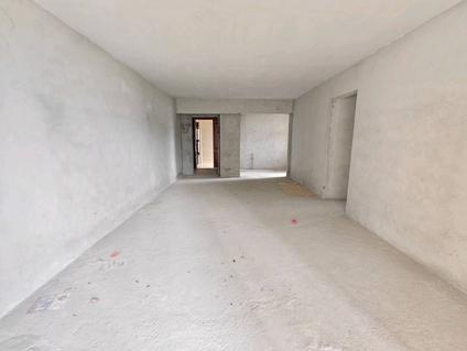 北京绿地公园城3室2厅126平低楼层/共30层