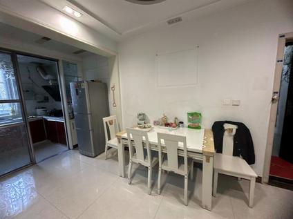 北京新江南3室2厅121平低楼层/共22层